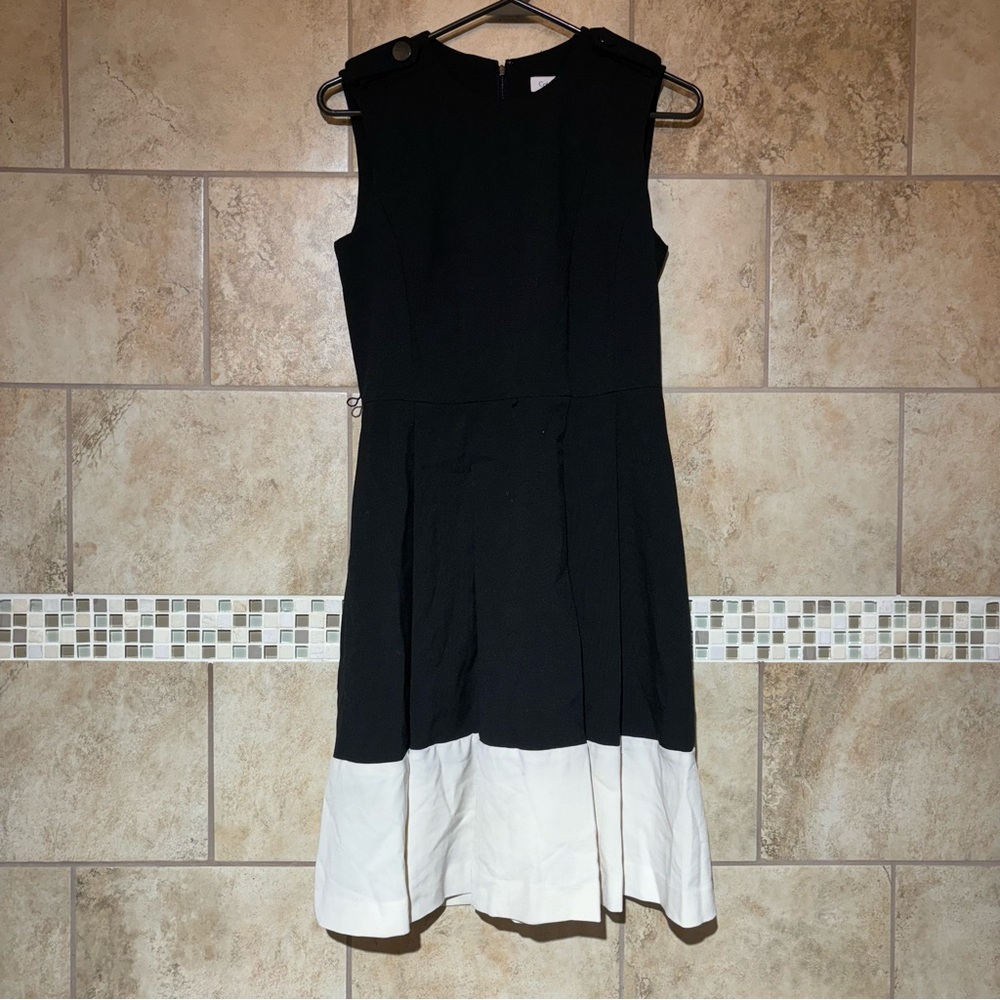 Calvin Klein pleated sleeveless color block dress 2 - Picture 1 of 4